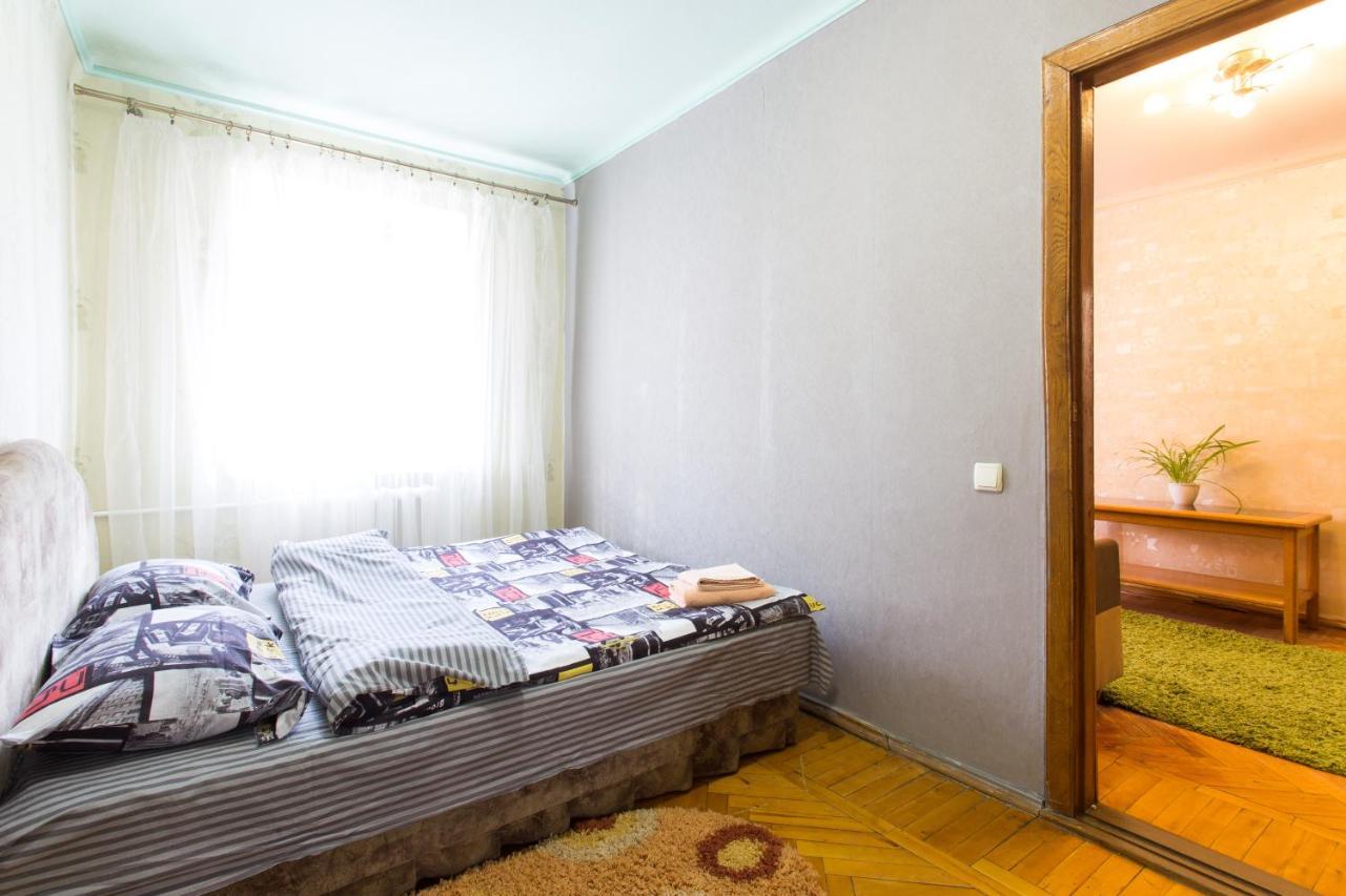 Kosmicheskaya Street Area Appartement Charkov Buitenkant foto