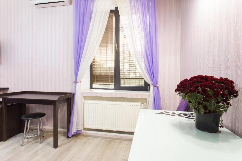 Kosmicheskaya Street Area Appartement Charkov Buitenkant foto